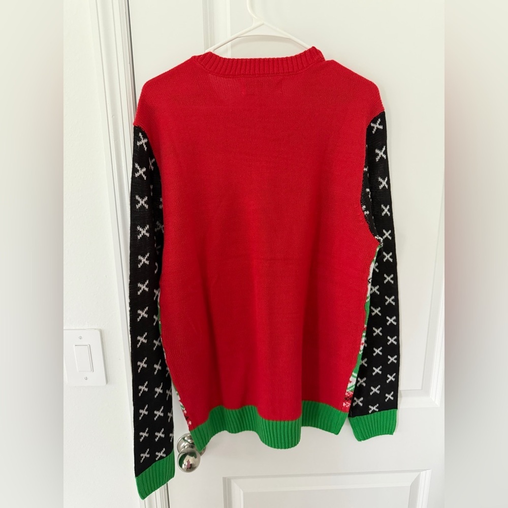 Men’s Ugly Christmas Sweater Gingerbread “BITE ME!” Holiday Pullover Size L NWOT - Picture 4 of 10